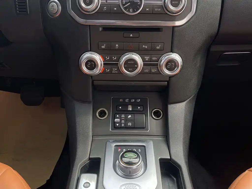 Land Rover Discovery 2014 3.0 SDV6 HSE Diesel 2014 - thumbnail 10