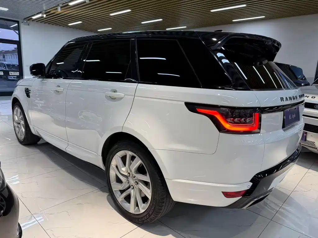 Land Rover Range Rover Sport 2020 3.0 L6 HSE DYNAMIC 2019 - thumbnail 4
