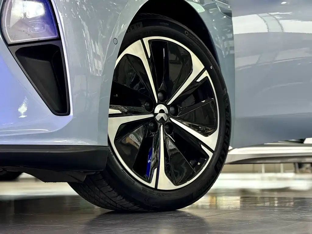 NIO NIO ET5T 2023 75kWh Touring 2023 - thumbnail 5