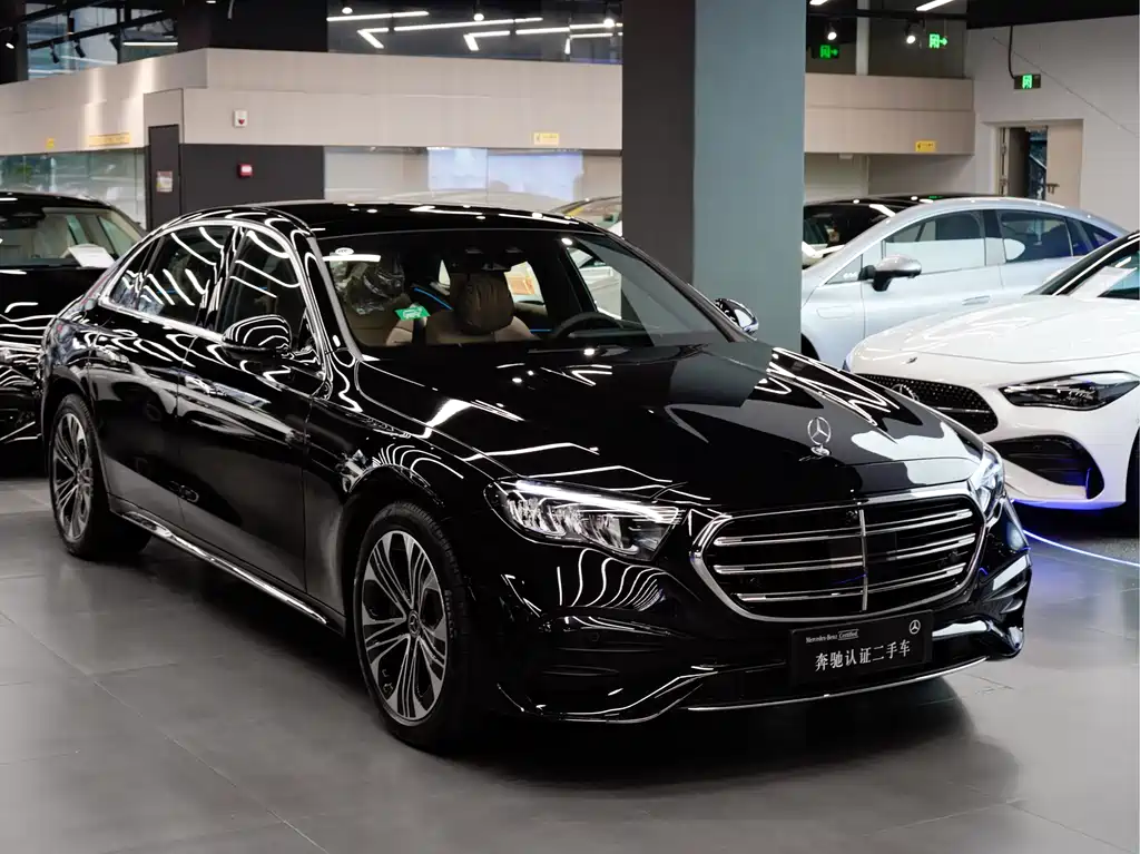 Mercedes-Benz Mercedes-Benz E-Class 2024 E 350 e L Plug-in Hybrid Sports Sedan 2025 - thumbnail 3