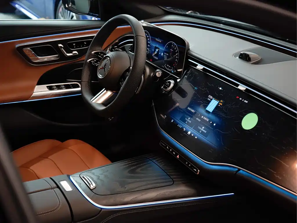 Mercedes-Benz Mercedes-Benz E-Class 2024 E 350 e L Plug-in Hybrid Sports Sedan 2025 - thumbnail 19