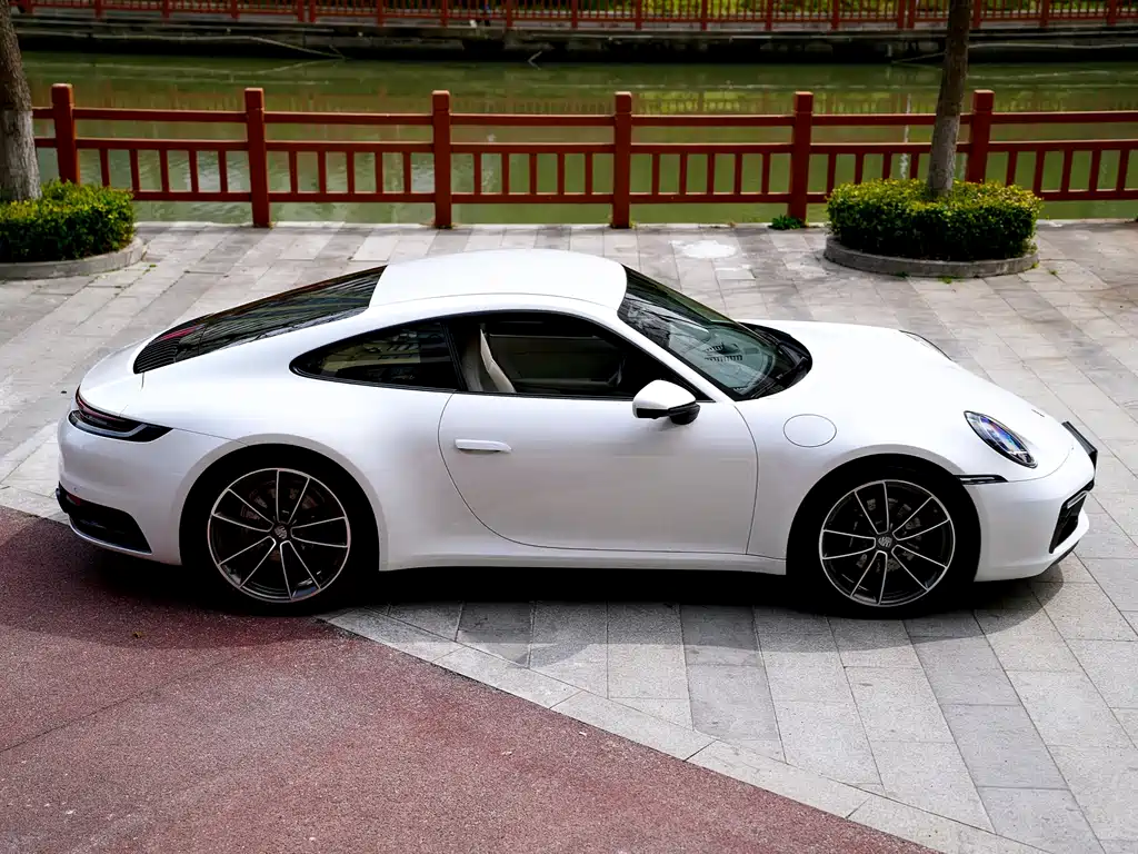 Porsche Porsche 911 2023 Carrera 3.0T 2023 - thumbnail 4