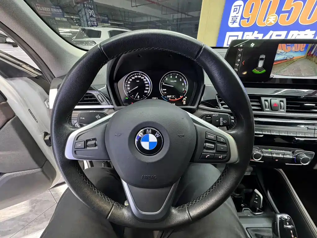 BMW BMW X1 2022 sDrive20Li Fashion Edition 2022 - thumbnail 11