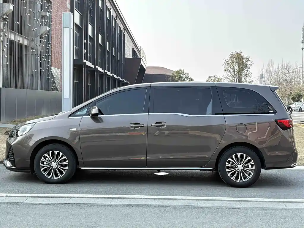 Buick Buick GL8 2023 Land Business Class Comfort Edition 2023 - thumbnail 6