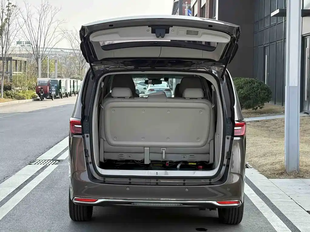 Buick Buick GL8 2023 Land Business Class Comfort Edition 2023 - thumbnail 7