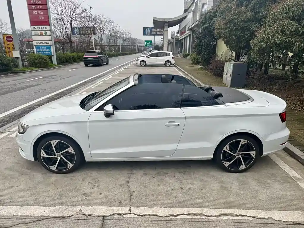 Audi Audi A3 Import 2015 Cabriolet 40 TFSI 2016 - thumbnail 2
