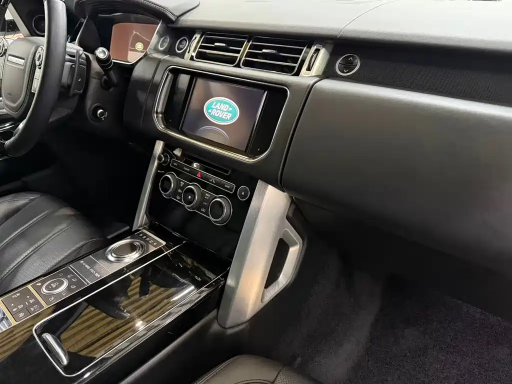 Land Rover Range Rover 2014 3.0 SC V6 Vogue SE 2013 - thumbnail 16