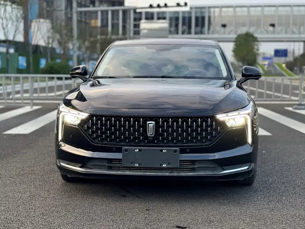 Bestune Bestune B70 2021 1.5T Automatic Enjoy Edition 2021 - thumbnail 2
