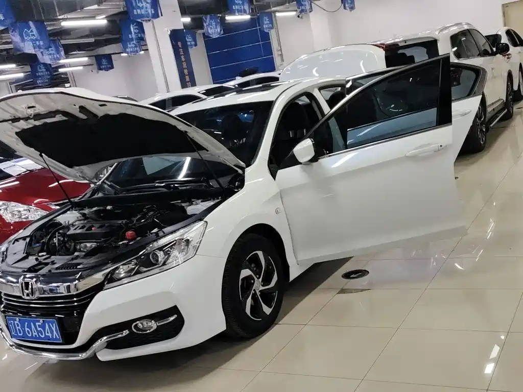 Honda Honda Accord 2016 2.0L Comfort Edition 2016 - thumbnail 15