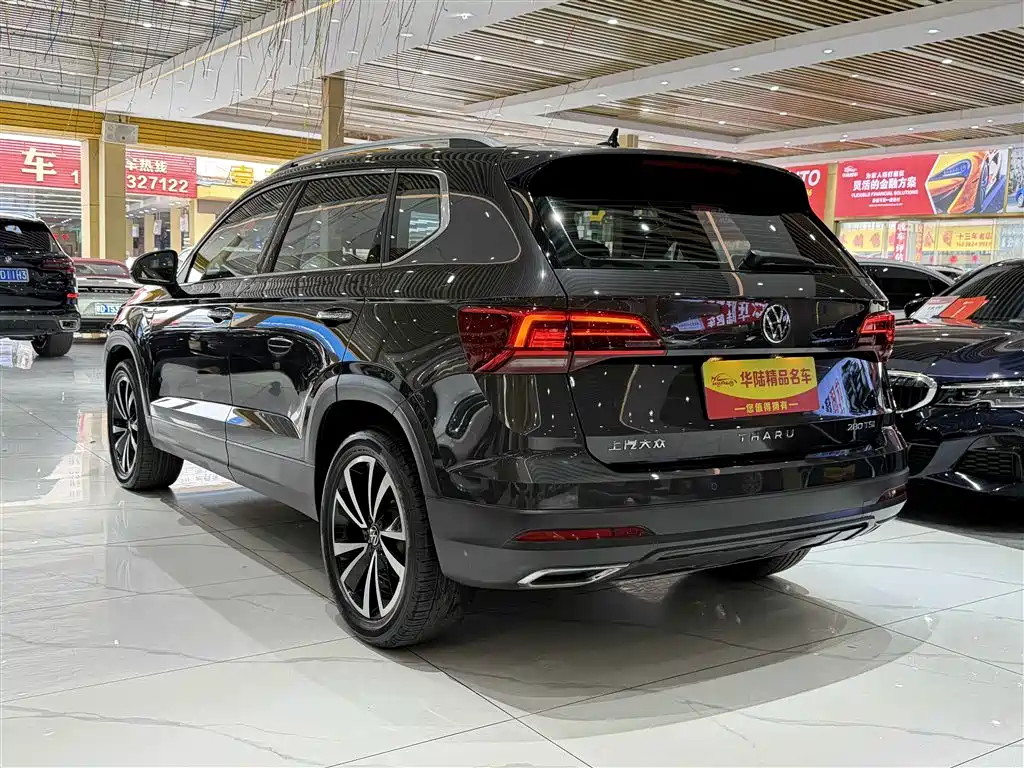 Volkswagen Tharu 2022 280TSI 2WD Luxury Edition 2023 - thumbnail 4