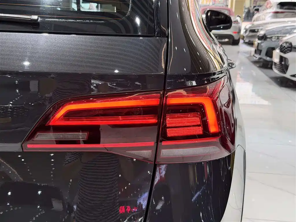 Volkswagen Tharu 2022 280TSI 2WD Luxury Edition 2023 - thumbnail 8