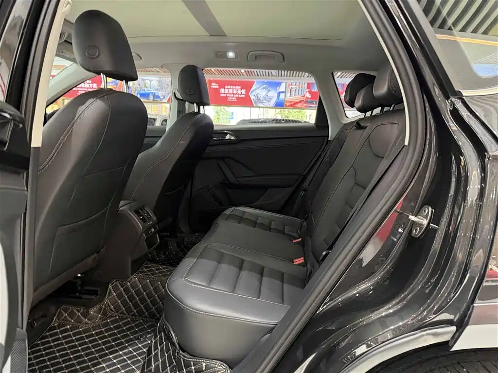 Volkswagen Tharu 2022 280TSI 2WD Luxury Edition 2023 - thumbnail 12