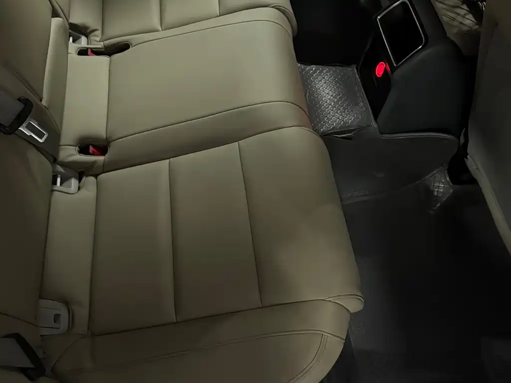 Audi Audi A4L 2012 2.0 TFSI Automatic Comfort Model 2012 - thumbnail 5