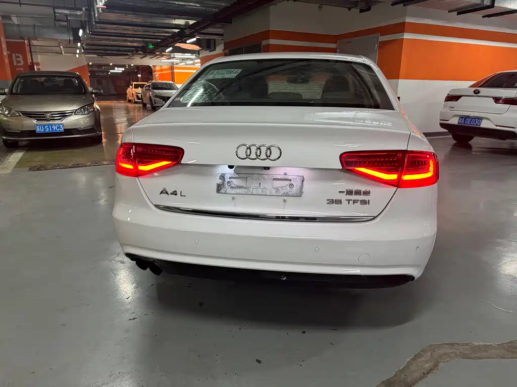 Audi Audi A4L 2012 2.0 TFSI Automatic Comfort Model 2012 - thumbnail 8