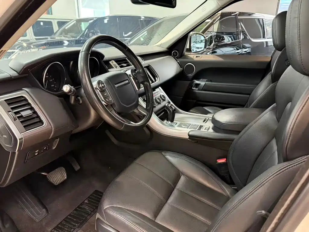 Land Rover Range Rover Sport 2016 3.0 SC V6 HSE 2016 - thumbnail 6