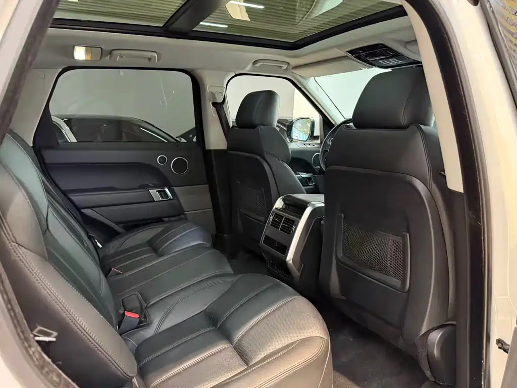 Land Rover Range Rover Sport 2016 3.0 SC V6 HSE 2016 - thumbnail 8