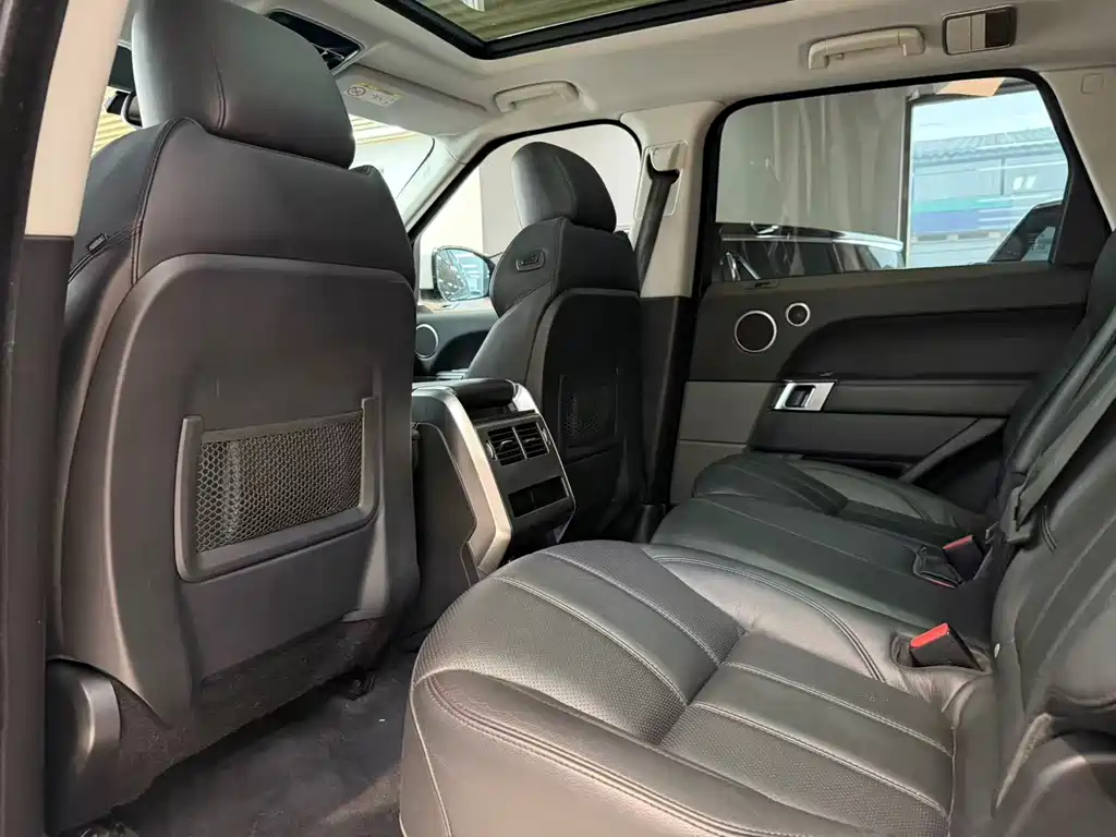 Land Rover Range Rover Sport 2016 3.0 SC V6 HSE 2016 - thumbnail 12