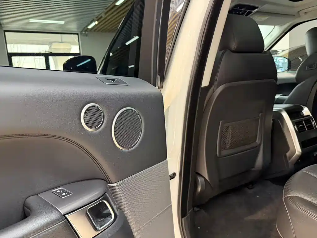 Land Rover Range Rover Sport 2016 3.0 SC V6 HSE 2016 - thumbnail 13