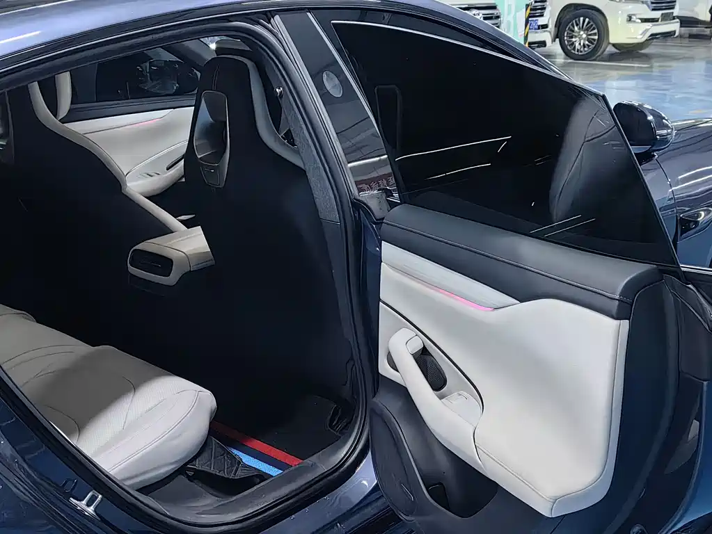 Xiaomi Auto Xiaomi SU7 2024 RWD Standard Founder Edition 2024 - thumbnail 12