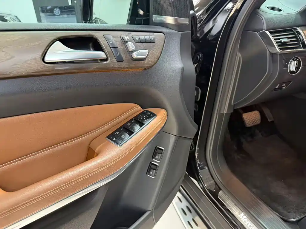 Mercedes-Benz Mercedes-Benz GLS 2016 GLS 500 4MATIC 2016 - thumbnail 13