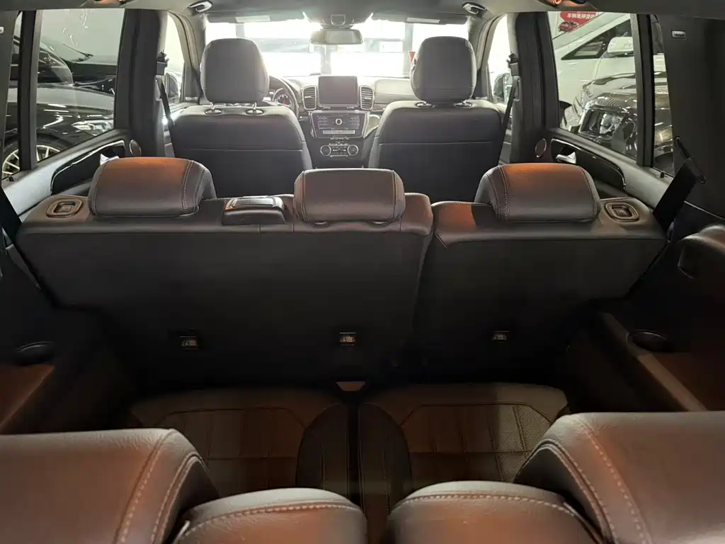 Mercedes-Benz Mercedes-Benz GLS 2017 GLS 400 4MATIC Luxury Edition 2017 - thumbnail 13
