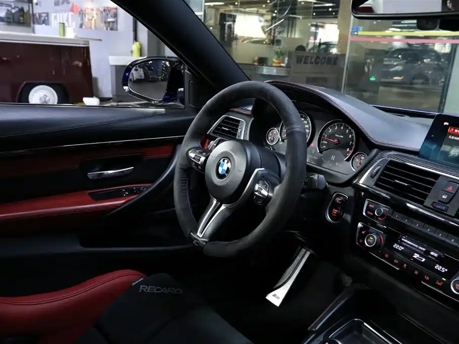 BMW BMW M4 2017 M4 Coupe Fan Limited Edition 2018 - thumbnail 17