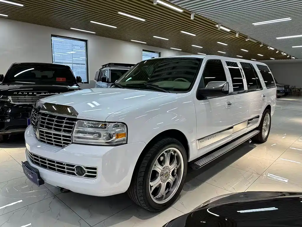 Lincoln Lincoln Navigator 2005 5.4L 2008 - thumbnail 5