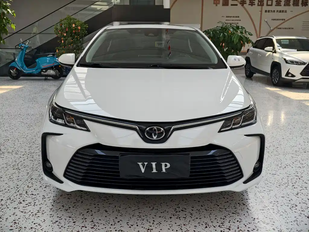 Toyota Toyota Corolla 2021 1.2T S-CVT Premium Plus Edition 2022 - thumbnail 2