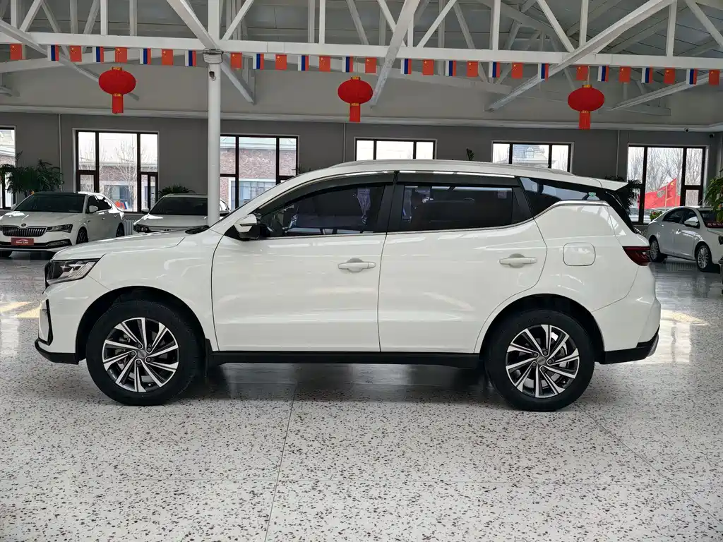 Geely Auto Geely Emgrand X6 2021 PRO 1.4T Automatic Premium 2022 - thumbnail 5