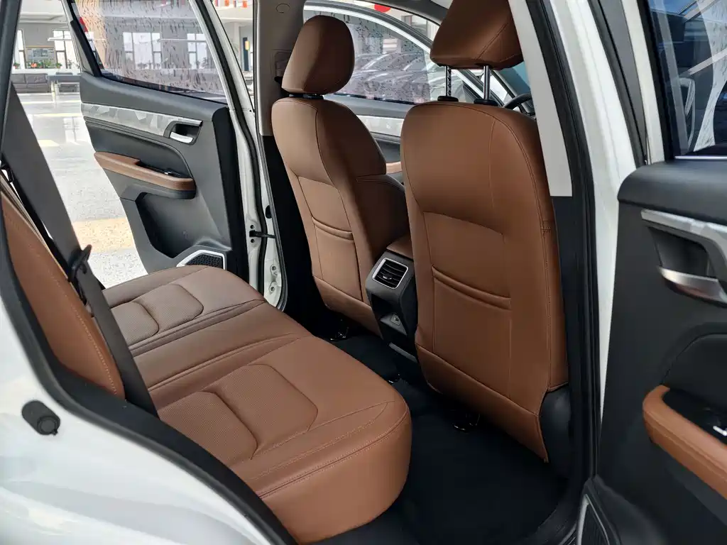 Geely Auto Geely Emgrand X6 2021 PRO 1.4T Automatic Premium 2022 - thumbnail 11