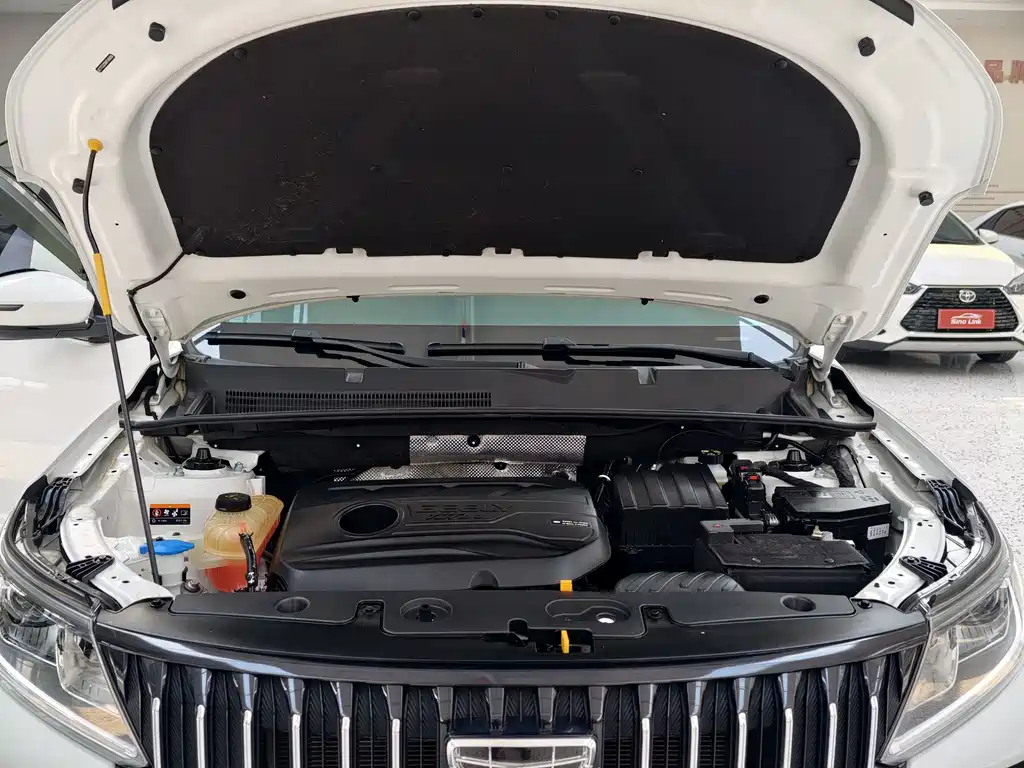 Geely Auto Geely Emgrand X6 2021 PRO 1.4T Automatic Premium 2022 - thumbnail 18