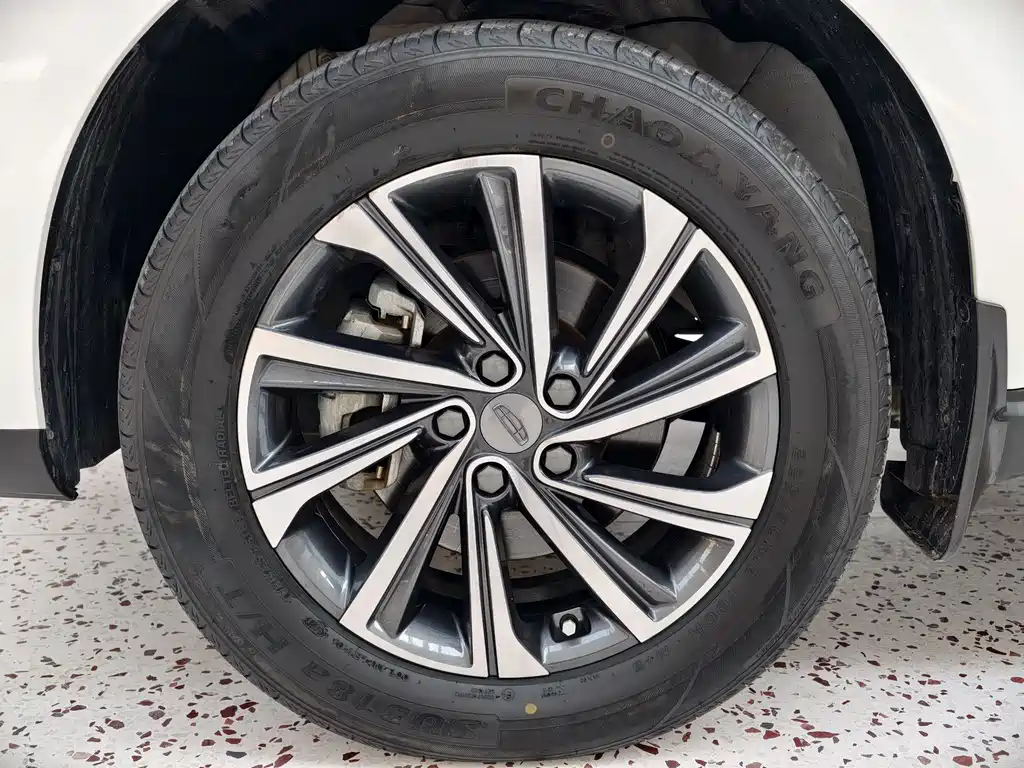 Geely Auto Geely Emgrand X6 2021 PRO 1.4T Automatic Premium 2022 - thumbnail 22