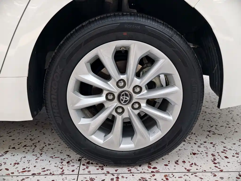 Toyota Toyota Corolla 2021 1.2T S-CVT Premium Plus Edition 2022 - thumbnail 21