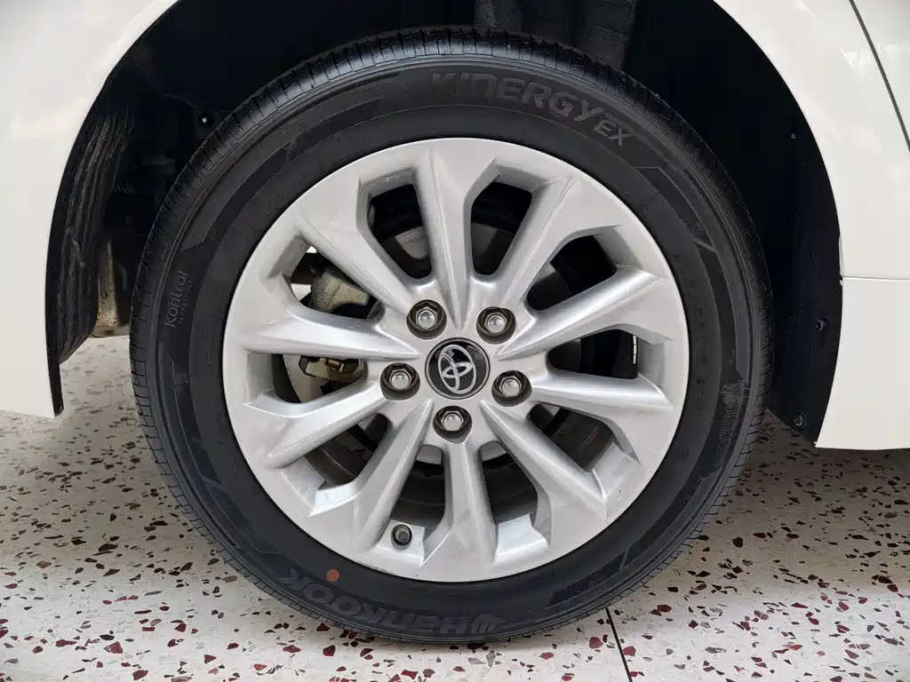 Toyota Toyota Corolla 2021 1.2T S-CVT Premium Plus Edition 2022 - thumbnail 22