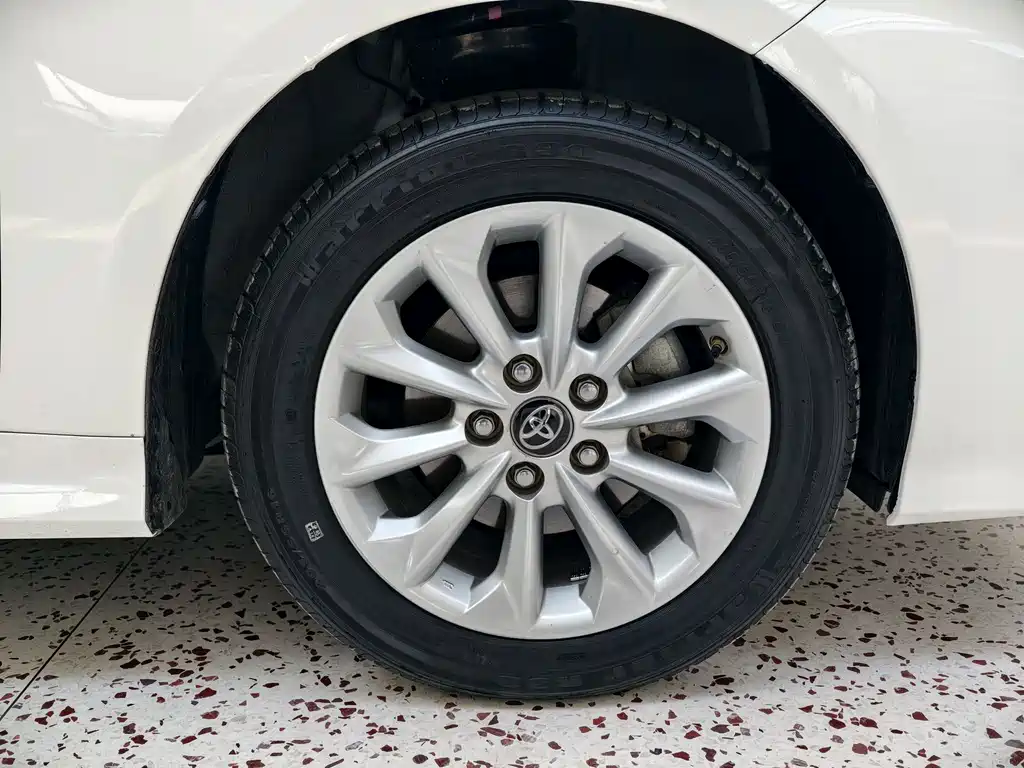 Toyota Toyota Corolla 2021 1.2T S-CVT Premium Plus Edition 2022 - thumbnail 23