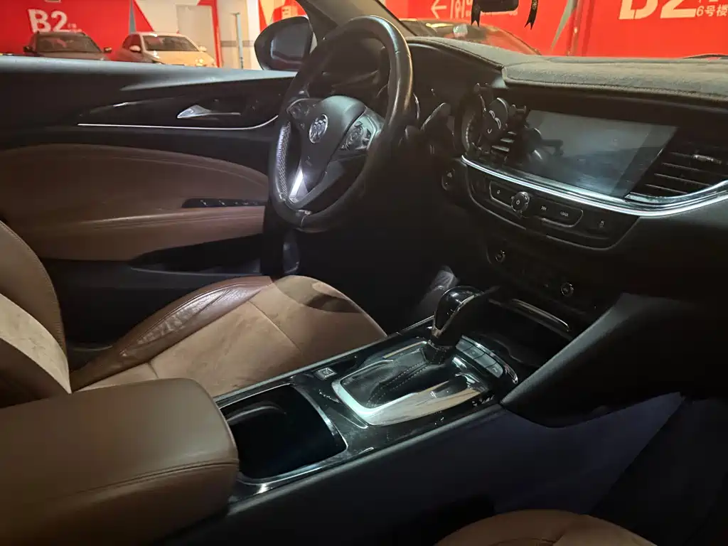 Buick Buick Regal 2019 20T Essential Edition China V 2018 - thumbnail 8