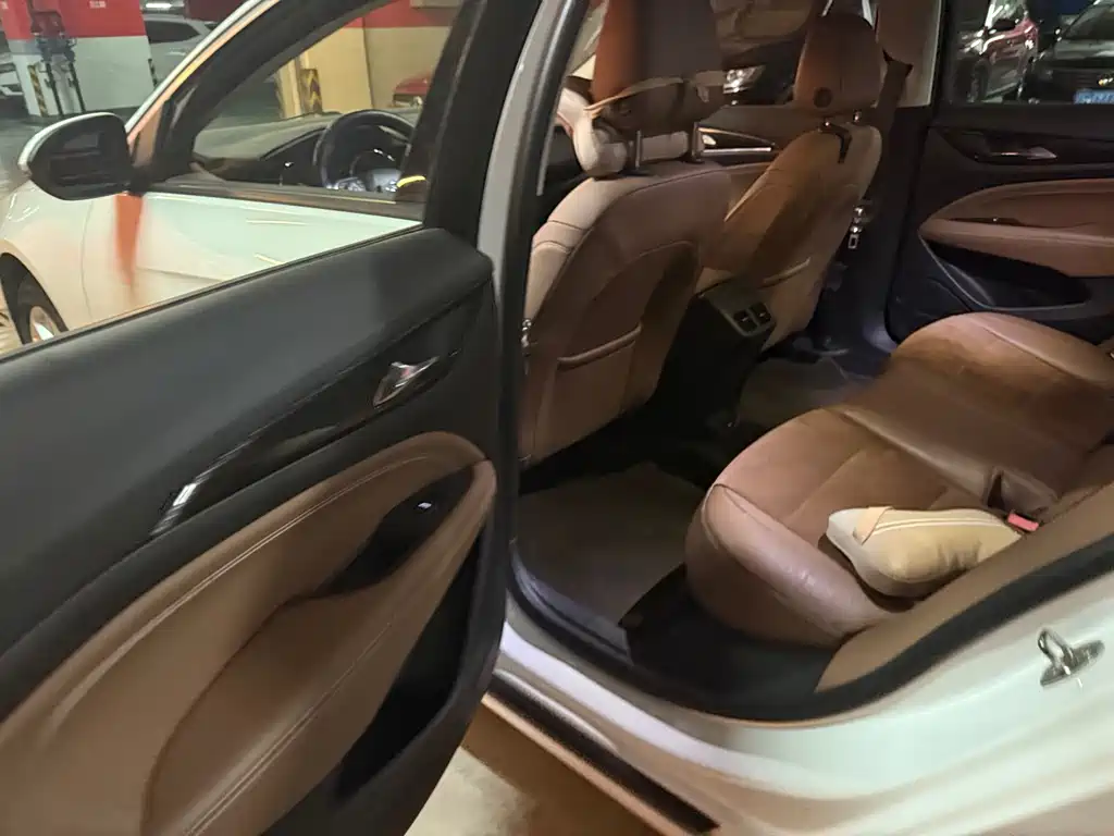 Buick Buick Regal 2019 20T Essential Edition China V 2018 - thumbnail 9
