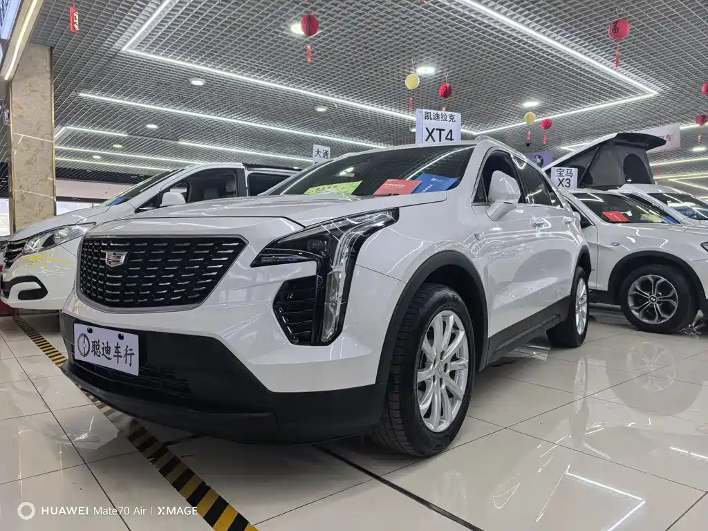 Cadillac Cadillac XT4 2023 28T FWD Fashion Edition 2023