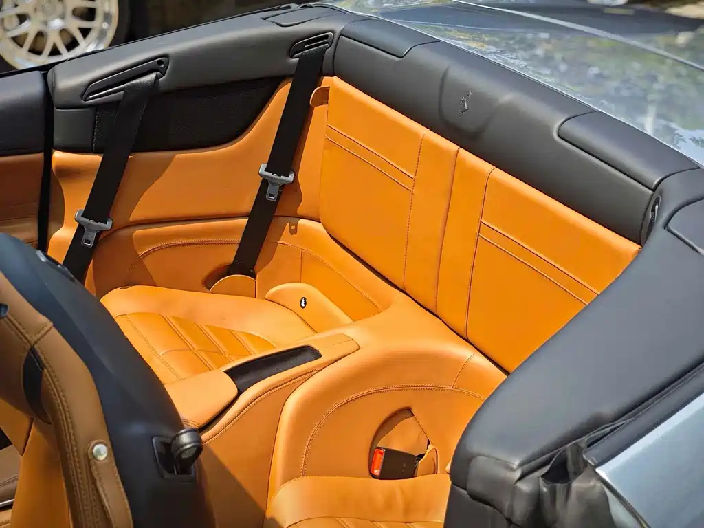 Ferrari Ferrari California T 2015 3.9T Standard 2016 - thumbnail 15