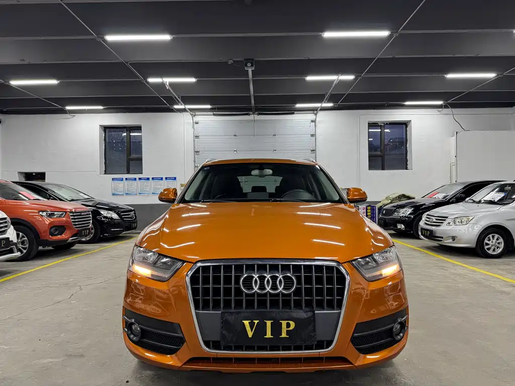 Audi Audi Q3 2013 35 TFSI Progressive Edition 2014 - thumbnail 2
