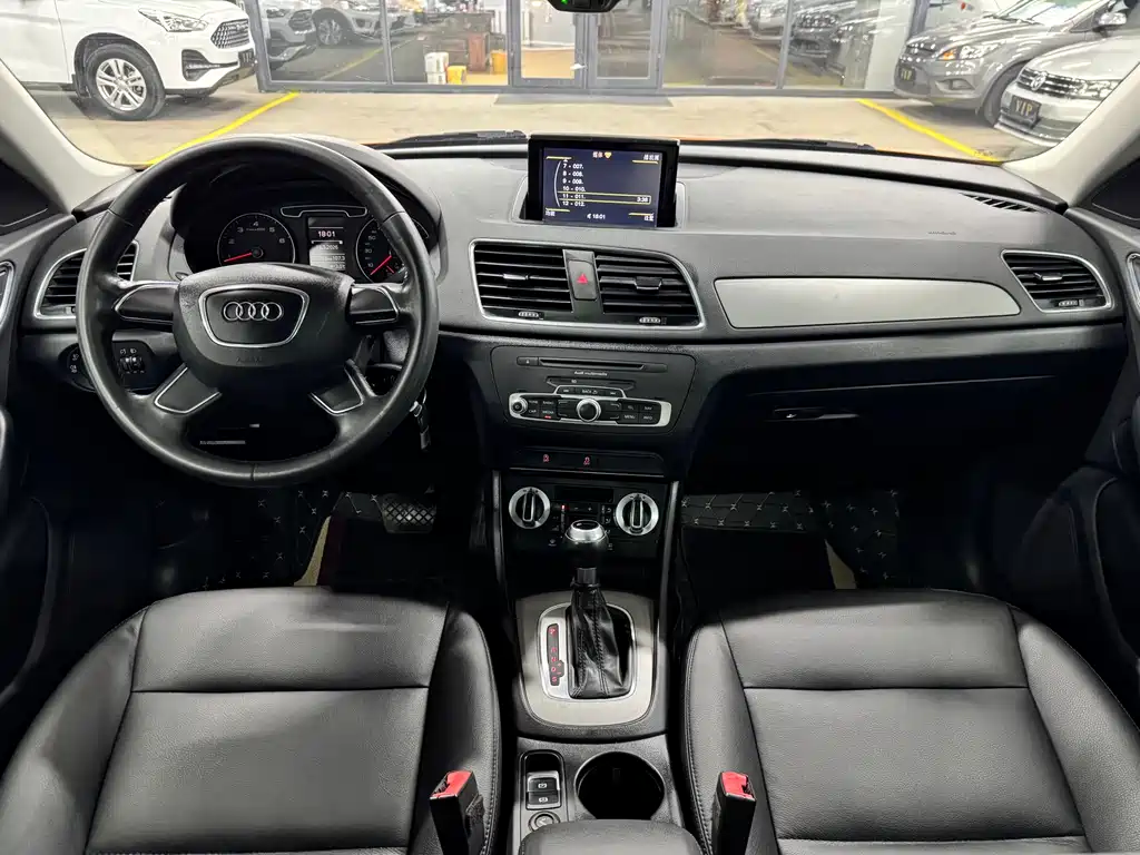 Audi Audi Q3 2013 35 TFSI Progressive Edition 2014 - thumbnail 10