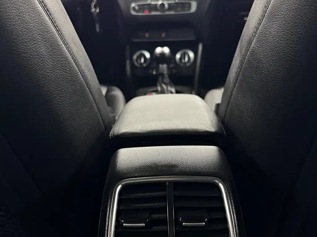 Audi Audi Q3 2013 35 TFSI Progressive Edition 2014 - thumbnail 11