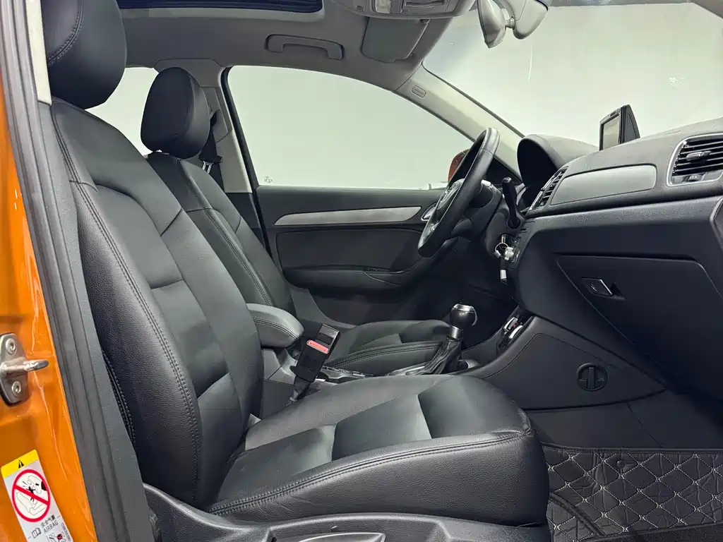 Audi Audi Q3 2013 35 TFSI Progressive Edition 2014 - thumbnail 26