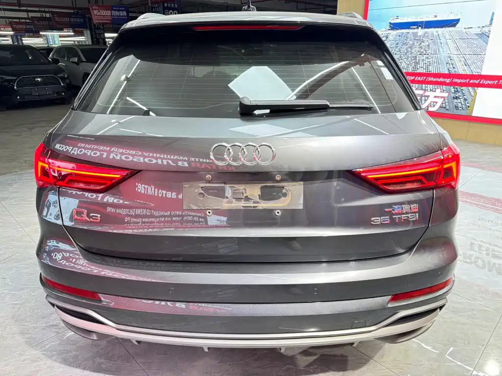 Audi Audi Q3 2022 35 TFSI Fashion Dynamic Edition 2022 - thumbnail 5