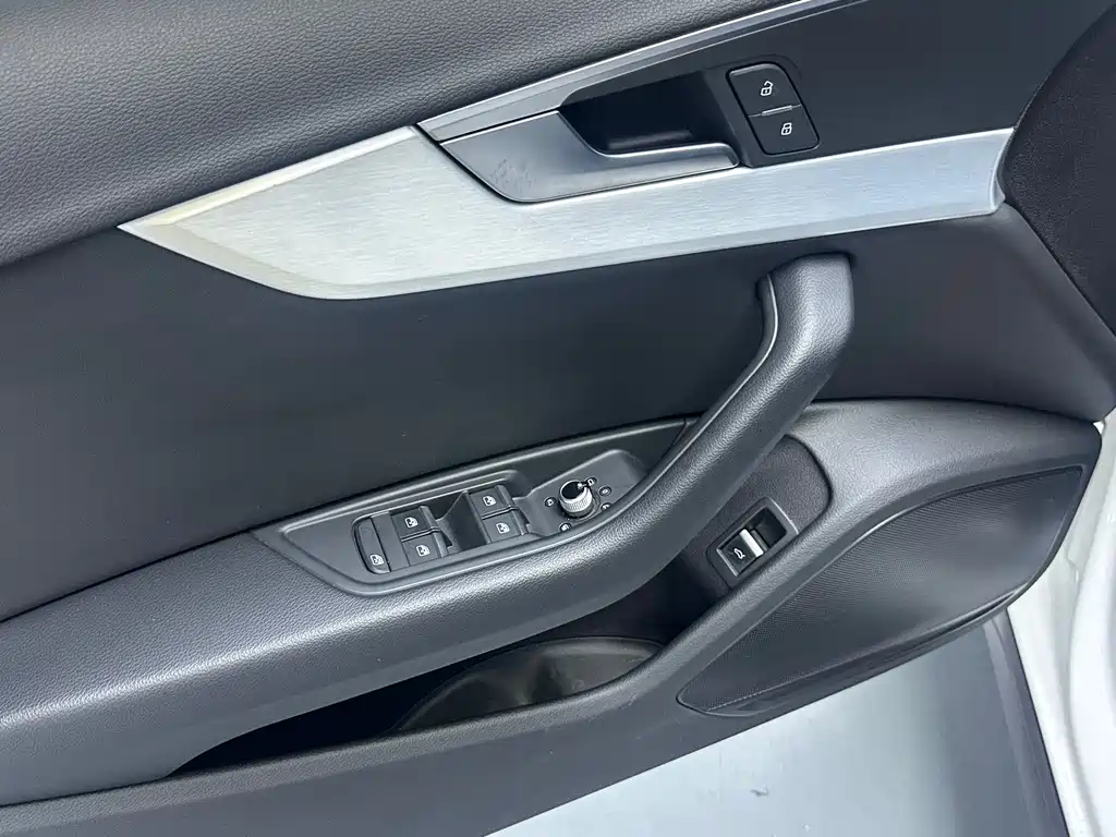 Audi Audi A4L 2022 45 TFSI quattro Premium Dynamic Edition 2022 - thumbnail 11
