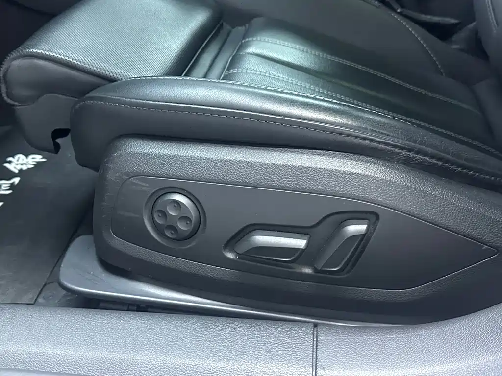 Audi Audi A4L 2022 45 TFSI quattro Premium Dynamic Edition 2022 - thumbnail 13