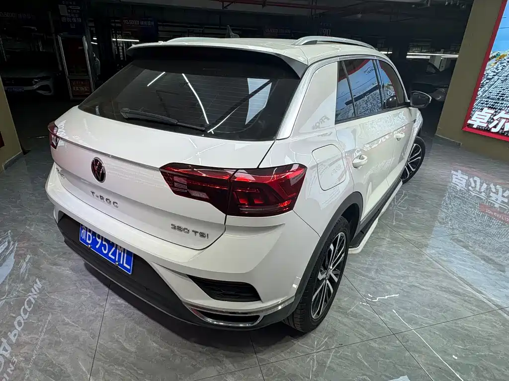 Volkswagen T-Roc 2022 280TSI DSG Front-Wheel Drive Comfort Plus 2022 - thumbnail 4