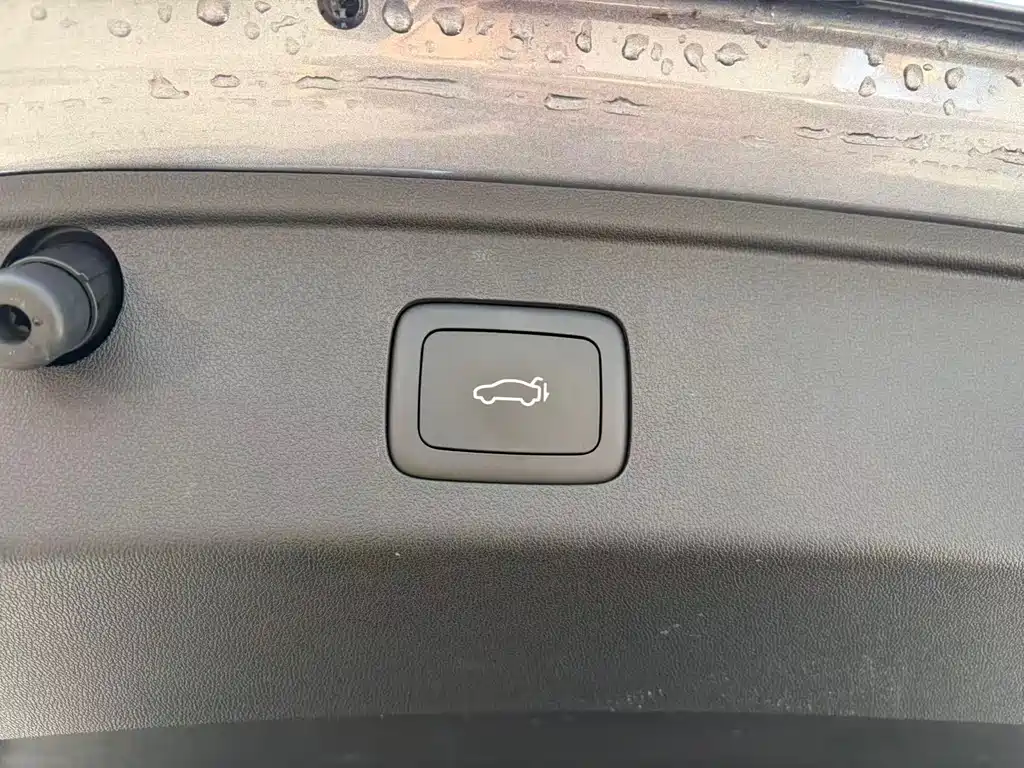 MG MG7 2023 2.0T Automatic Luxury Edition 2023 - thumbnail 14