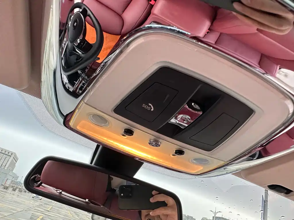 Rolls-Royce Ghost 2014 6.6T Black Badge 2016 - thumbnail 15
