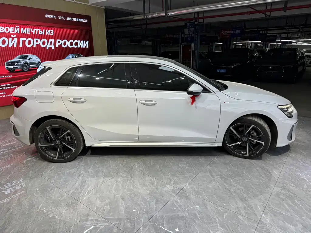 Audi Audi A3 Sportback 35 TFSI 2021 Fashion Sport Edition 2022 - thumbnail 3